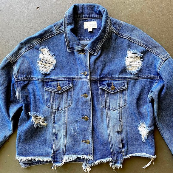 Destroyed Boyfriend Frayed Raw Hem Trucker Jean Jacket - Picture 1 of 17